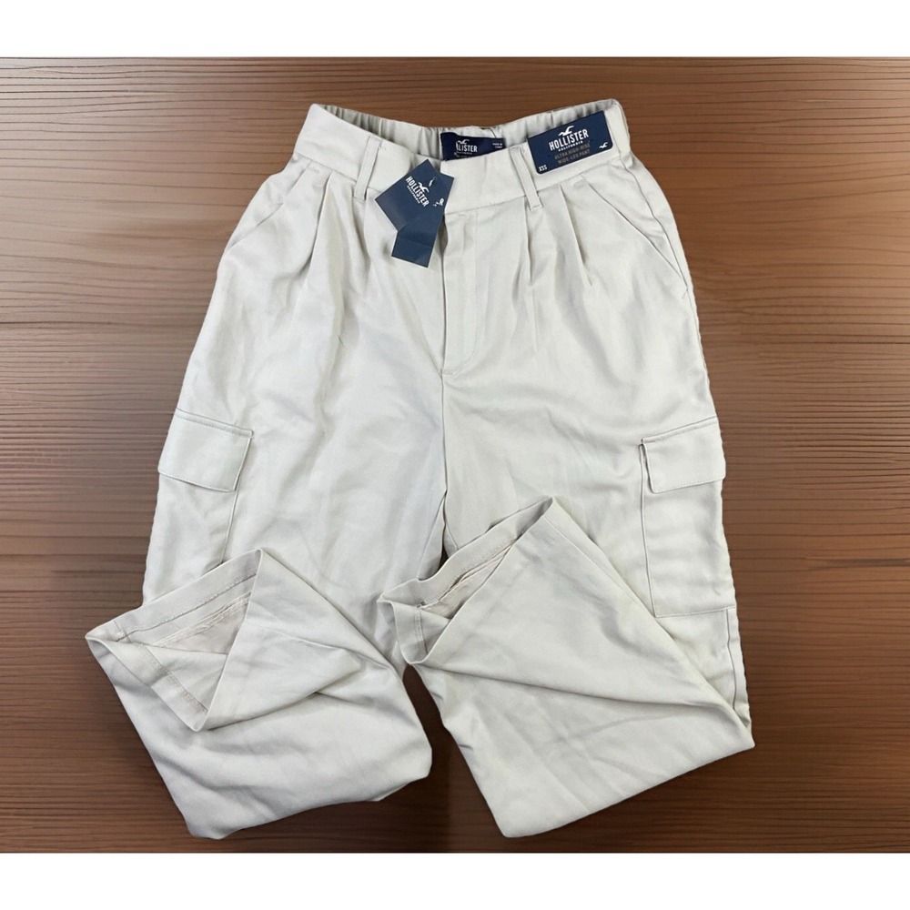 Hollister Ultra High Rise Wide Leg Cargo Trouser Pants Women XS Short Cream NWT